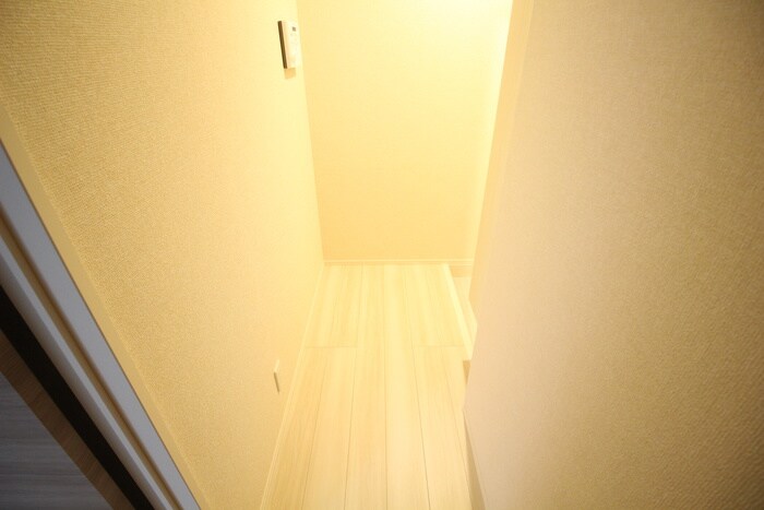 廊下 アロース　フェリス