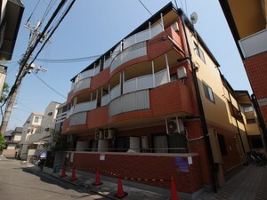 泉町ロイヤルハイツC棟