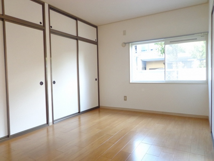 居室 サザンハイム