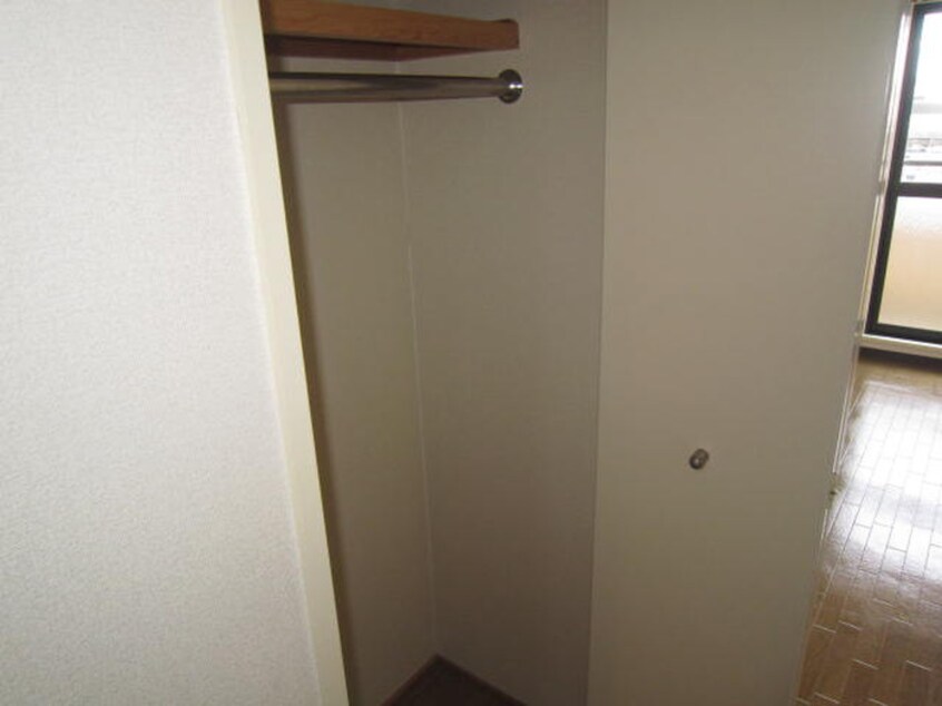 収納 アンシャンテ