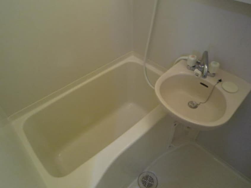 バス／シャワールーム等 アンシャンテ