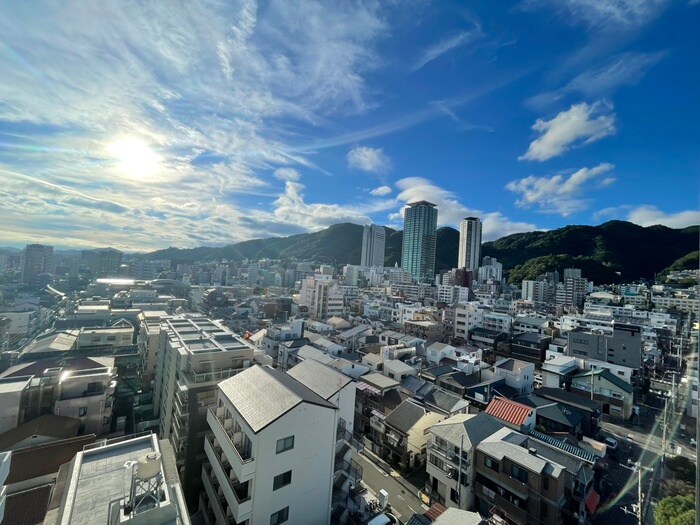 室内からの展望 神戸国香通Futur