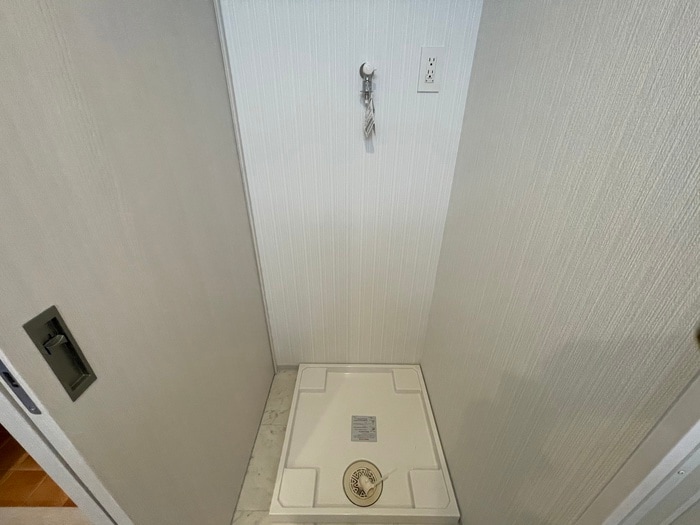 洗濯機置場 ネオクレンツ川西