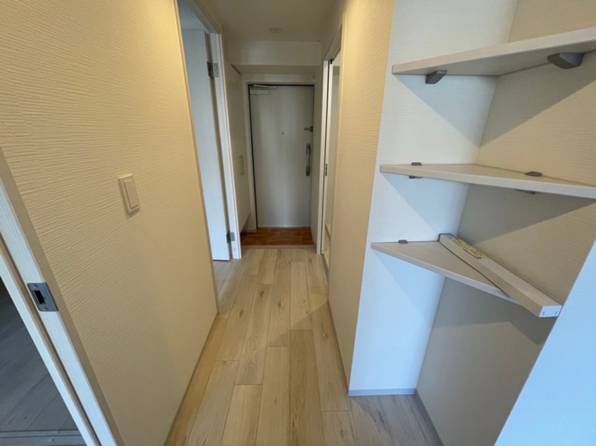 廊下 ネオクレンツ川西