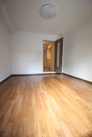 居室 フォ－レフジタ