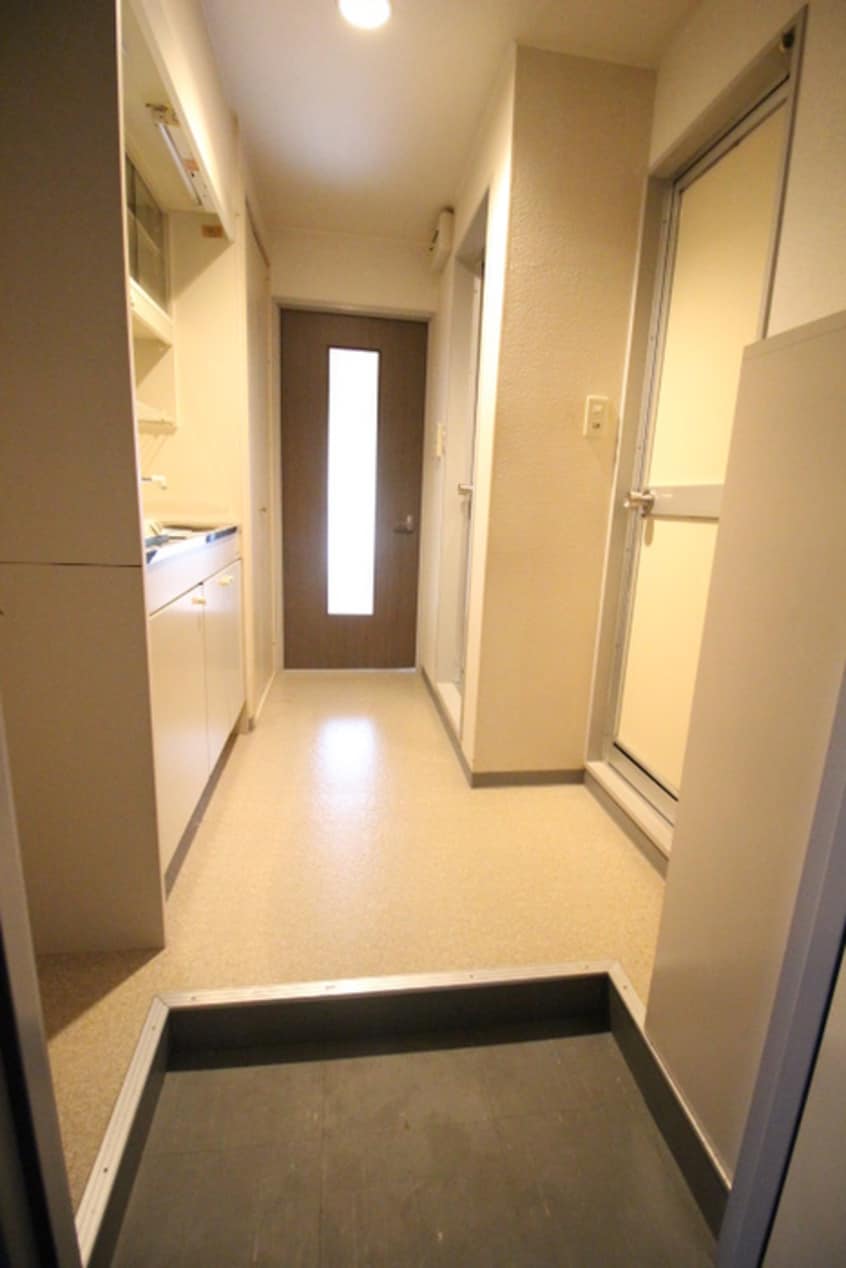 内観写真 フォ－レフジタ