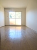 居室 コモド嵯峨