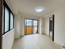 居室 サンアーバン西田町