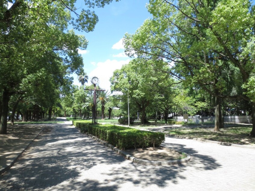 ザビエル公園(公園)まで210m Future宿院