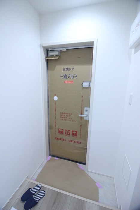 玄関 ﾌｼﾞﾊﾟﾚｽ豊里中央公園南Ⅰ番館