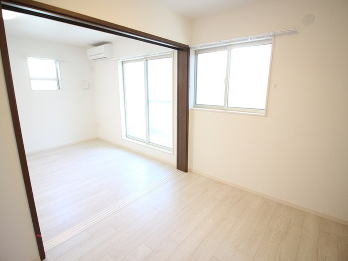 居室 Limoneしぎの