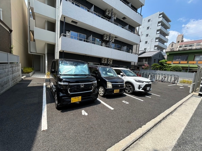 駐車場 Sky Yao