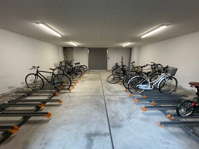 駐輪場 リアライズ神戸ＷＥＳＴ