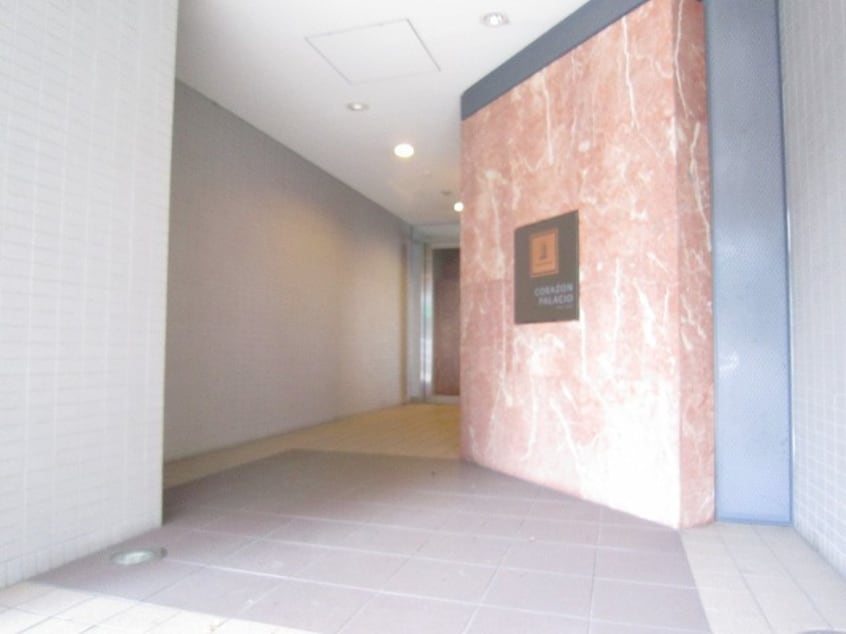 エントランス部分 ＣＯＲＡＺＯＮ　ＰＡＬＡＣＩＯ