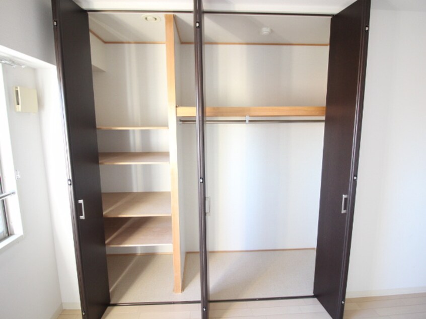 収納 メイプルコ－ト宝塚