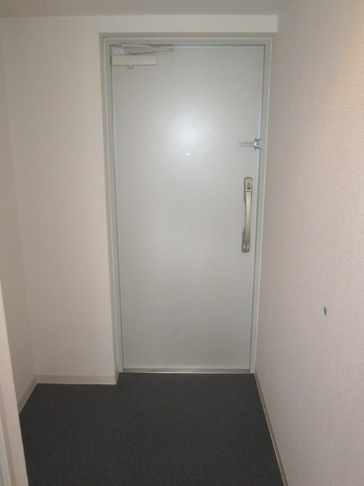 玄関 メイプルコ－ト宝塚