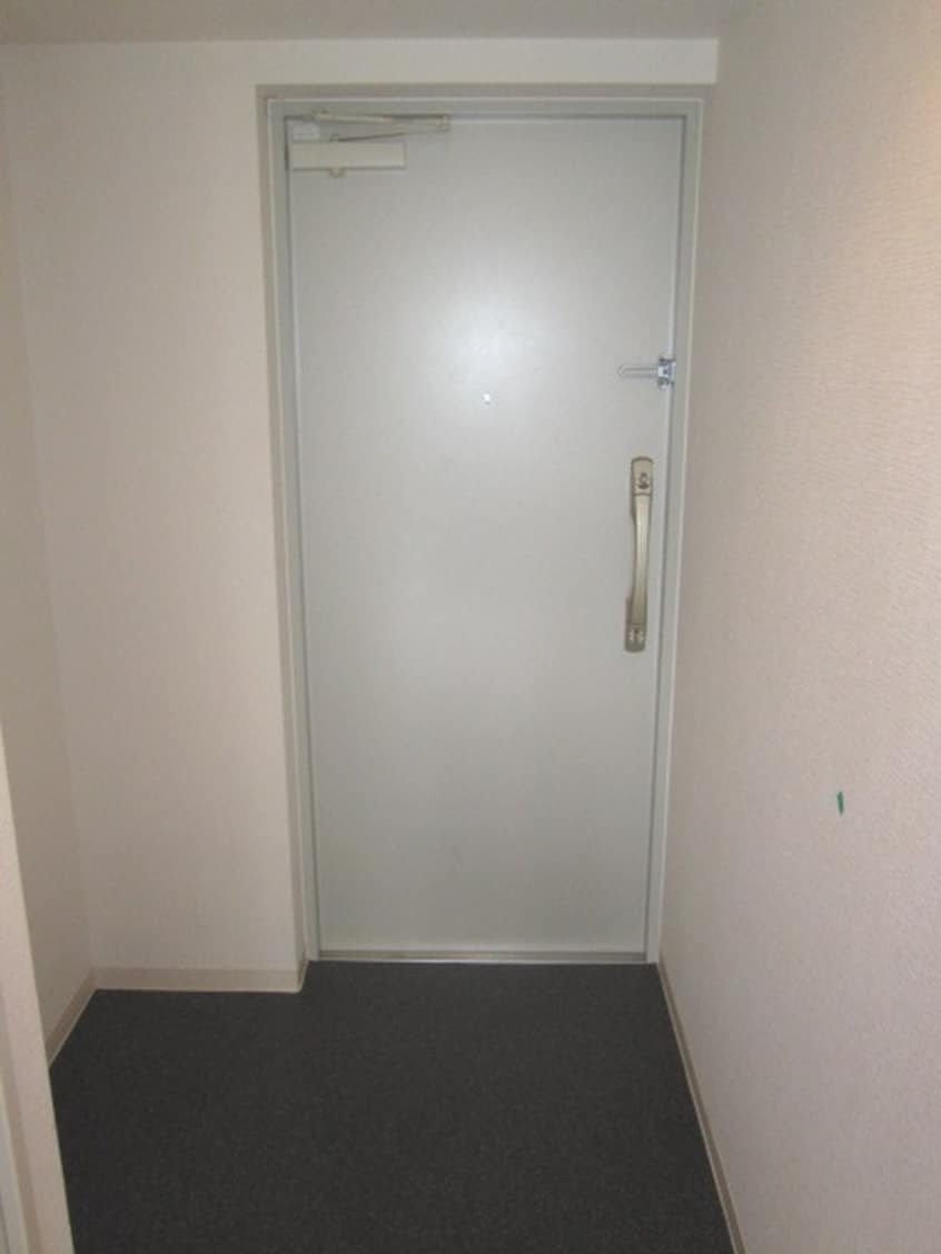 玄関 メイプルコ－ト宝塚