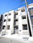 グランデュール新森の外観