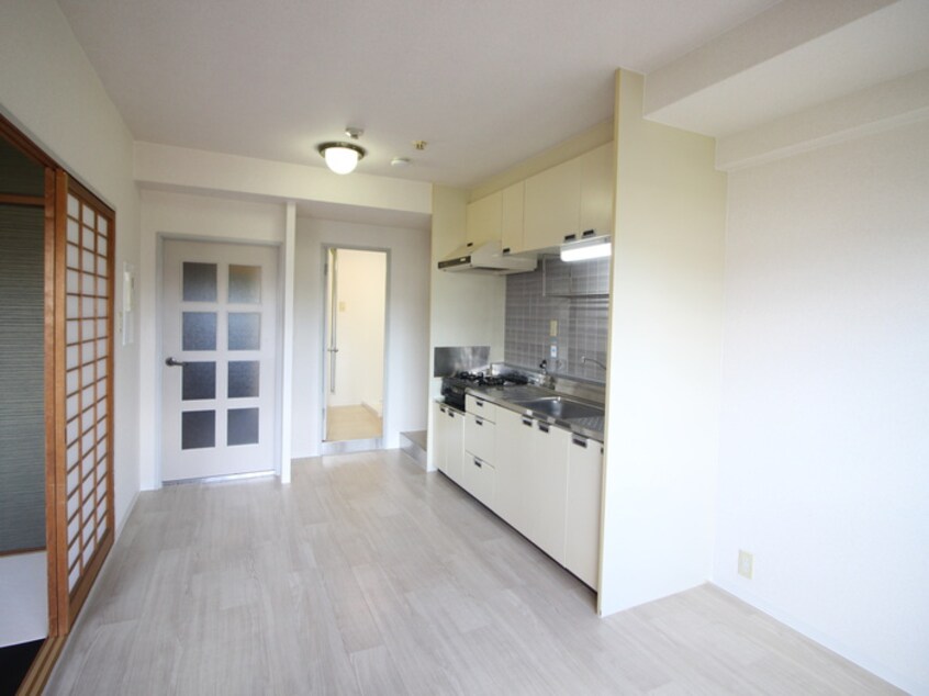 内観写真 ﾒﾛﾃﾞｨ-ﾊｲﾑ枚方牧野公園(216)