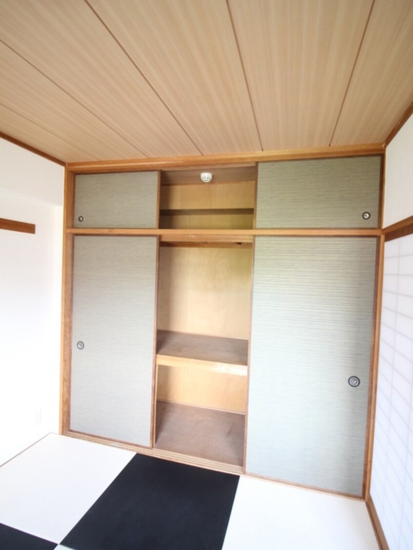 収納 ﾒﾛﾃﾞｨ-ﾊｲﾑ枚方牧野公園(216)