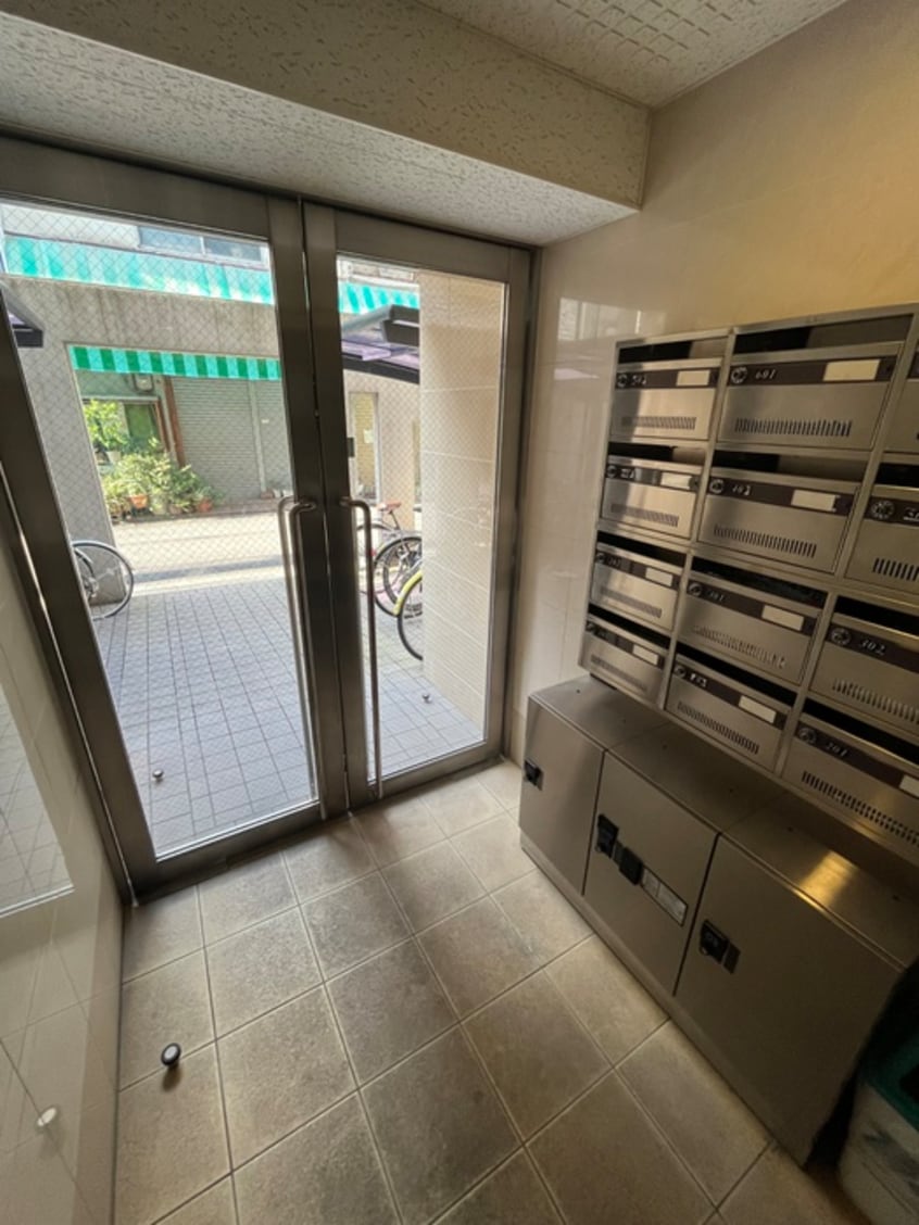 エントランス部分 グレース上本町