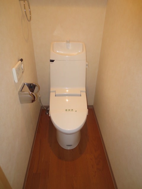 トイレ ＴＳＵＲＵＧＩ