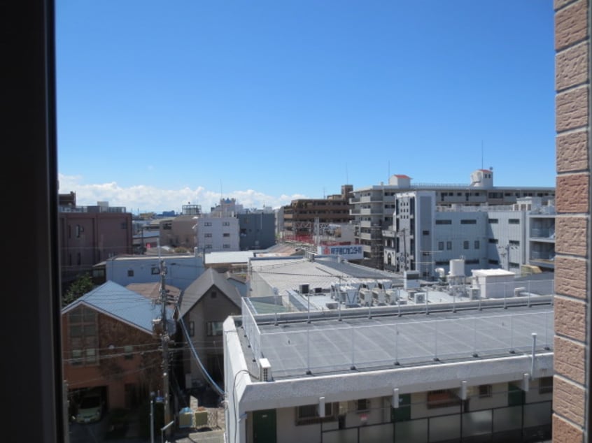 室内からの展望 ＴＳＵＲＵＧＩ