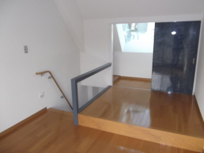 居室 オ－クグランド