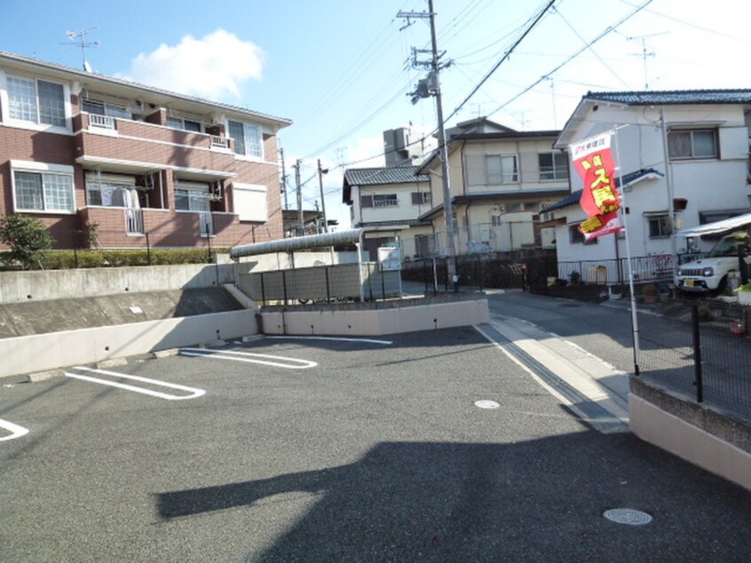 駐車場 リフレインⅡ