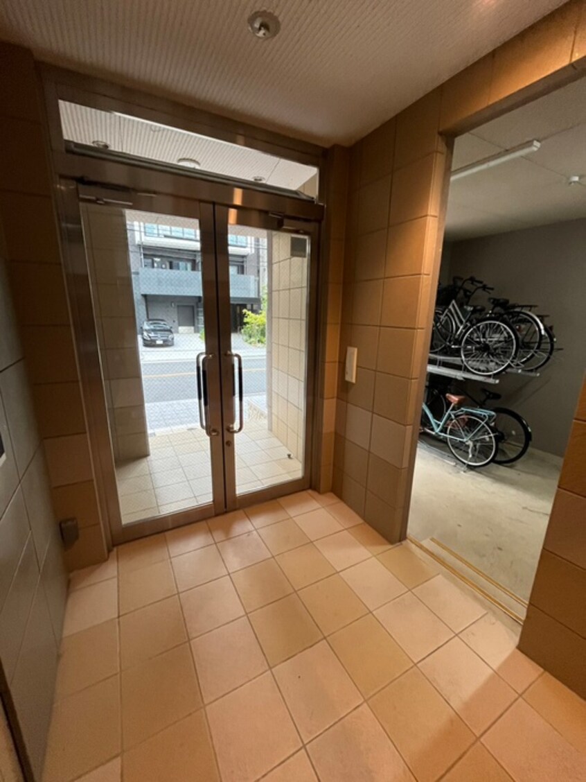 エントランス部分 サニークレスト上町