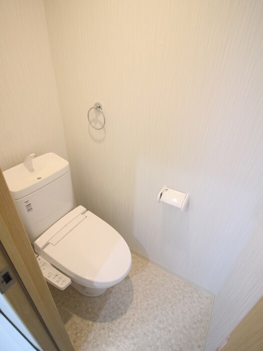 トイレ ﾆｭｰﾉﾓﾄﾏﾝｼｮﾝ