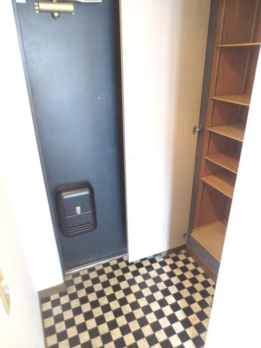 玄関 ＮＯＶＡ京橋