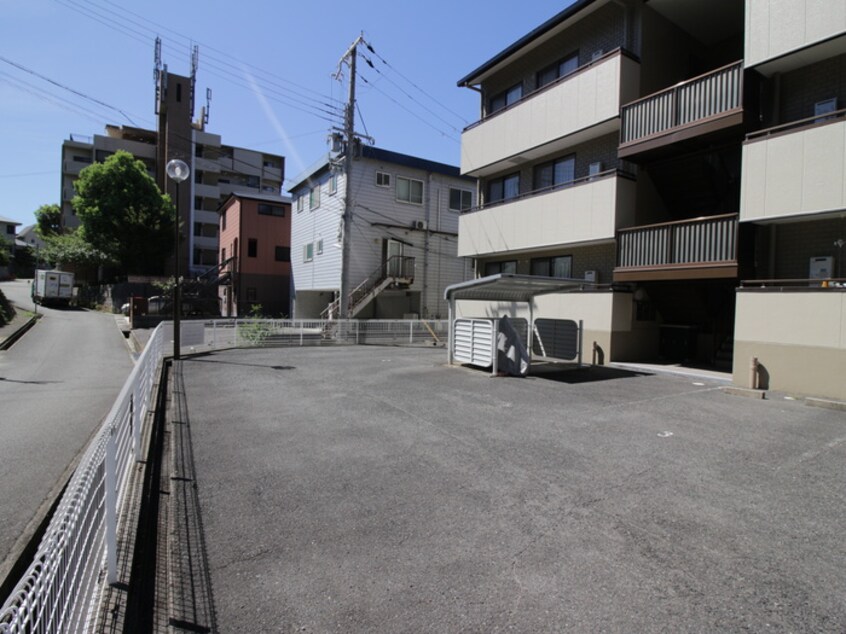 エントランス部分 グリシ－ヌ