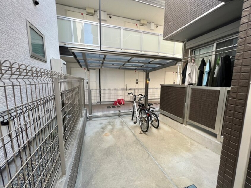 駐輪場 ブルーノ篠原中