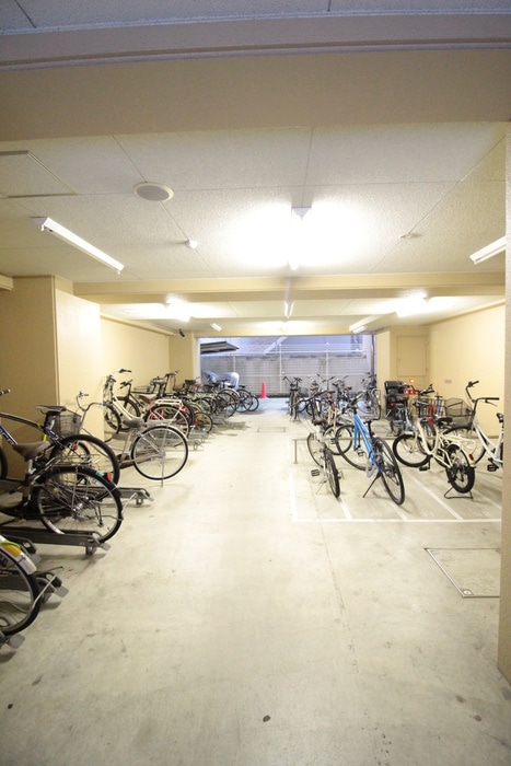 駐輪場 エイペックス大阪城西(４０２)