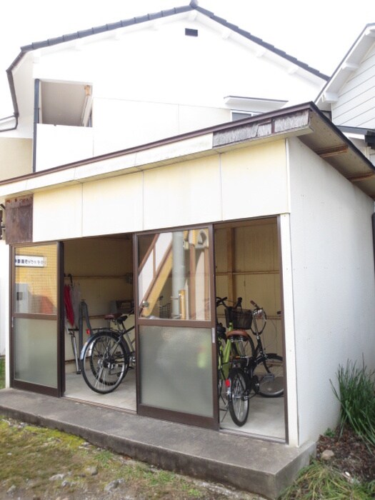 駐輪場 シティヴィラ銀閣寺