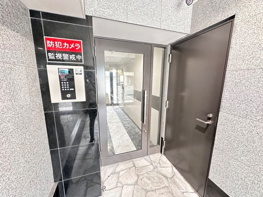 エントランス部分 ブリエ五条大宮