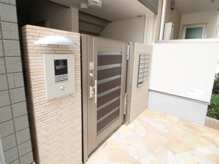 エントランス部分 フジパレス堺南長尾Ⅴ番館