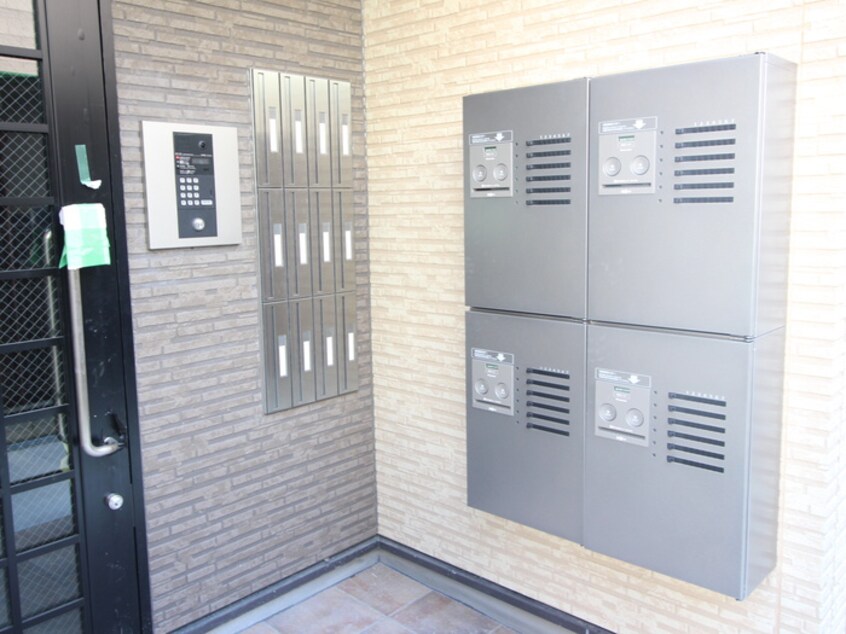 エントランス部分 H-maison加美正覚寺Ⅶ