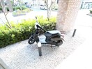 バイク置き場 アルシェ江坂