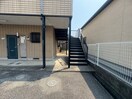 エントランス部分 ｾﾗｳﾞｨB棟