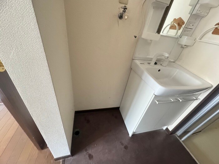 洗濯機置場 ｾﾗｳﾞｨB棟