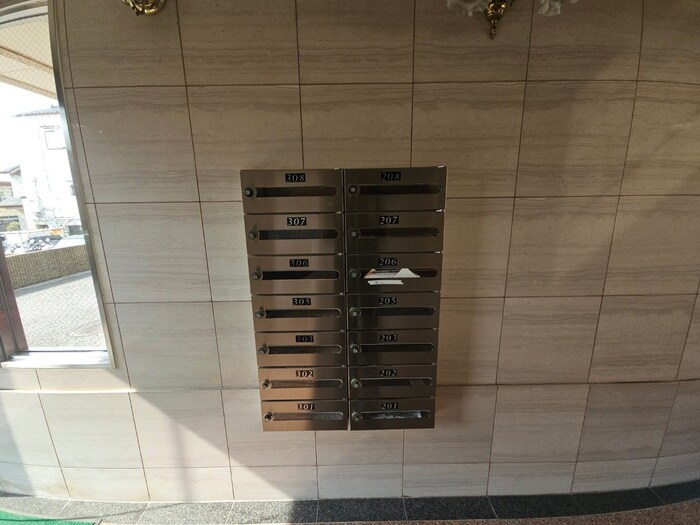 建物設備 ﾗｳﾞｨｽﾀ弥生