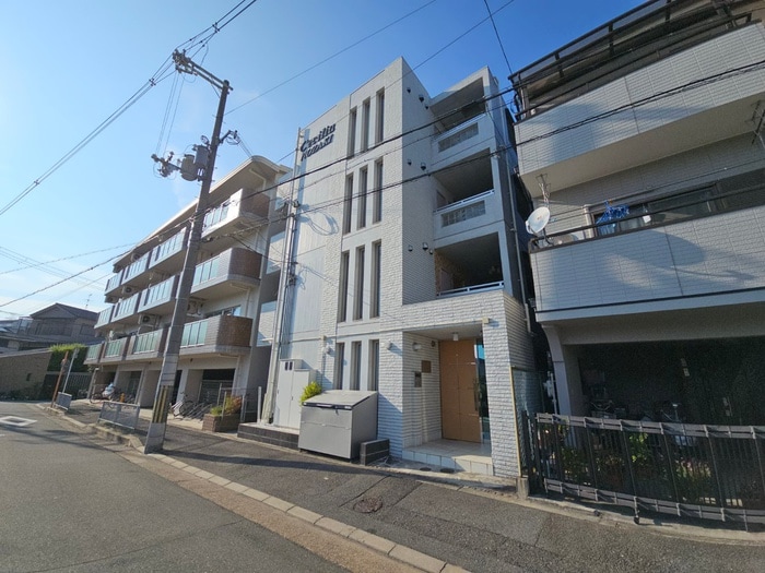 外観写真 セシリア野崎