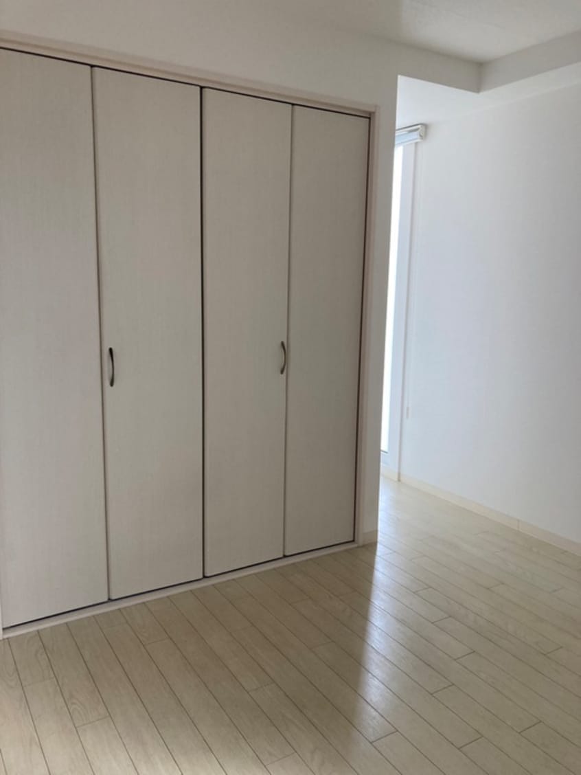 居室 セシリア野崎