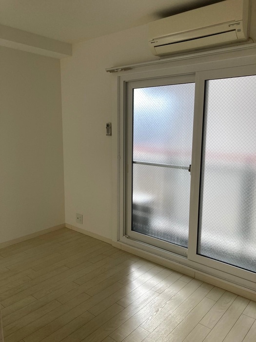 居室 セシリア野崎