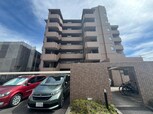アルフォルス・エム
