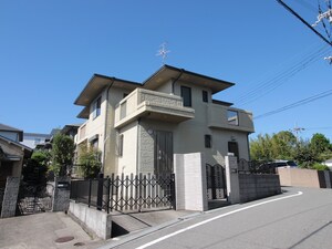 南春日丘一戸建