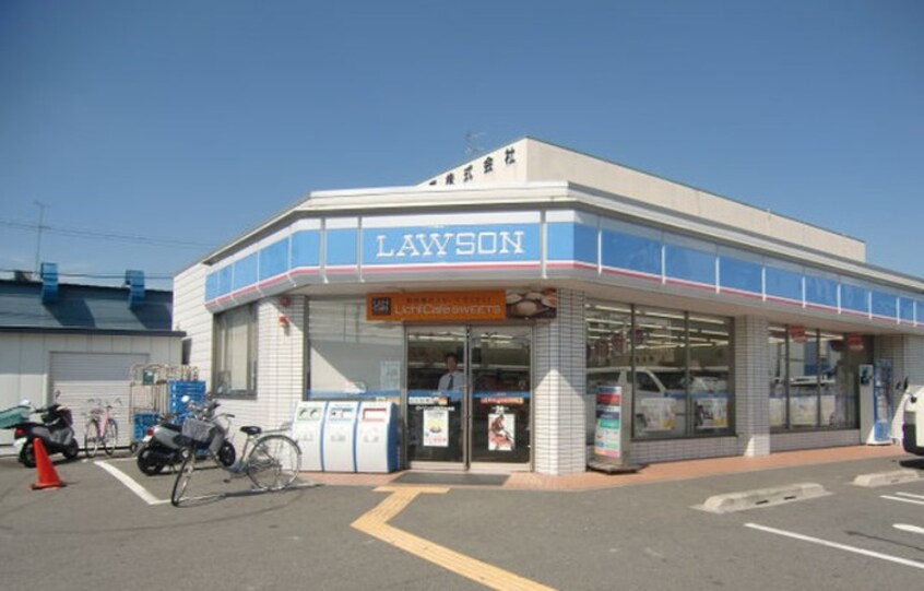 ローソン 八尾市弓削町店(コンビニ)まで500m シャト－志紀