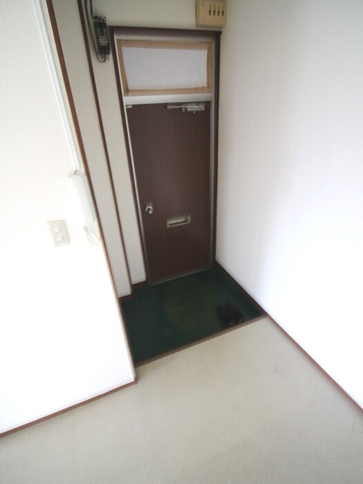 玄関 栄コーポ